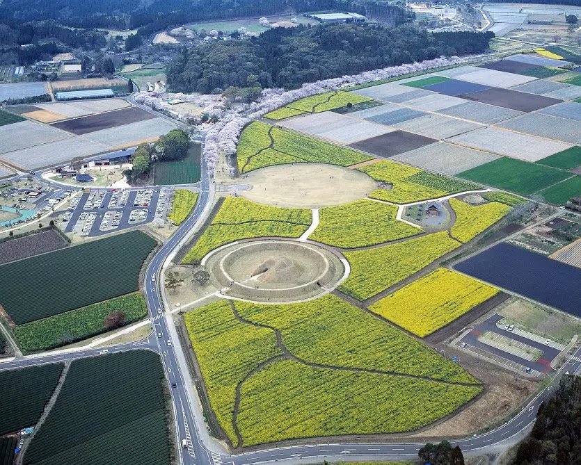 🏞️ 사이토바루 고분군 (西都原古墳群)